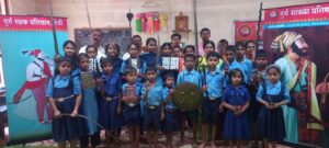 Read more about the article माजी आमदार परशुराम उर्फ (जी.जी.) उपरकर यांच्या वाढदिवसानिमित्त नाणोस येथे इतिहास साधनांचे प्रदर्शन