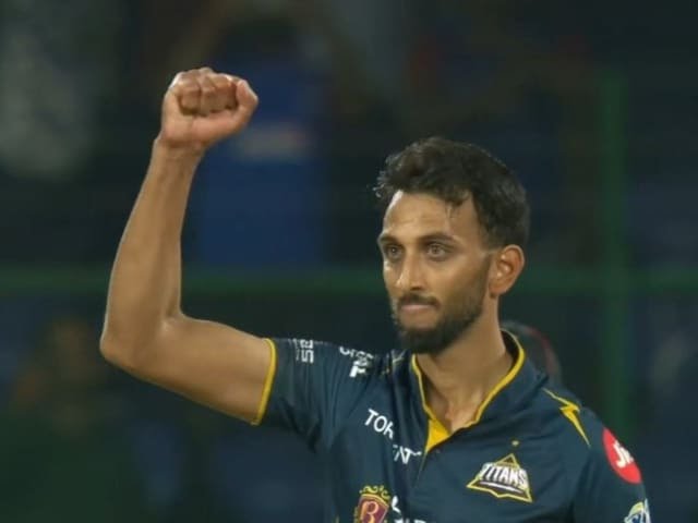 You are currently viewing गिल–बटलरची अर्धशतकी भागीदारी, प्रसिद्धचा भेदक मारा; गुजरातची लखनौवर ७ गडी राखून दणदणीत मात