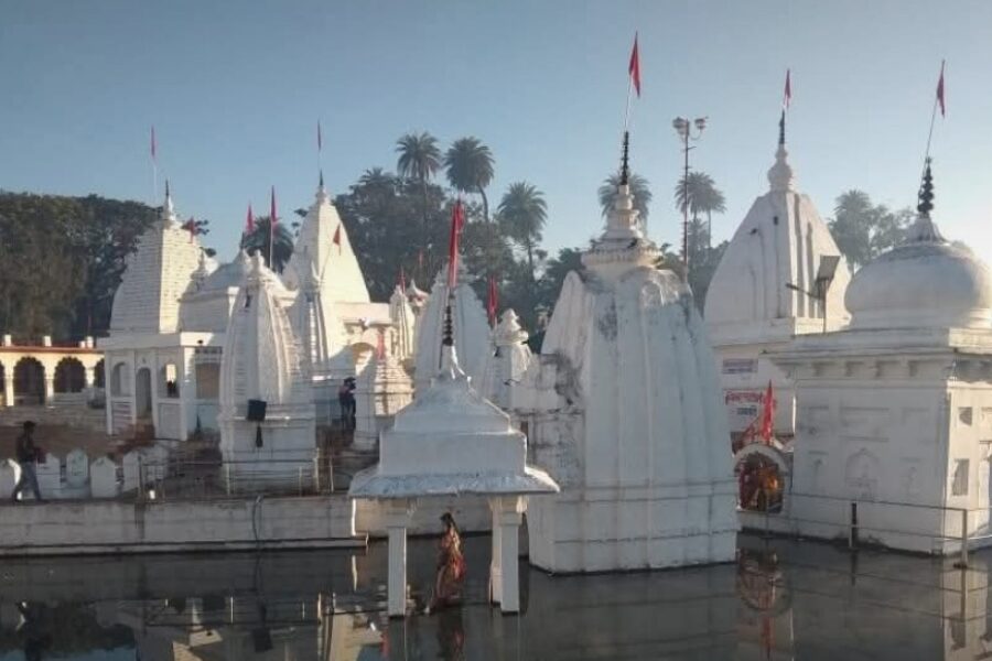 नर्मदे हर—-