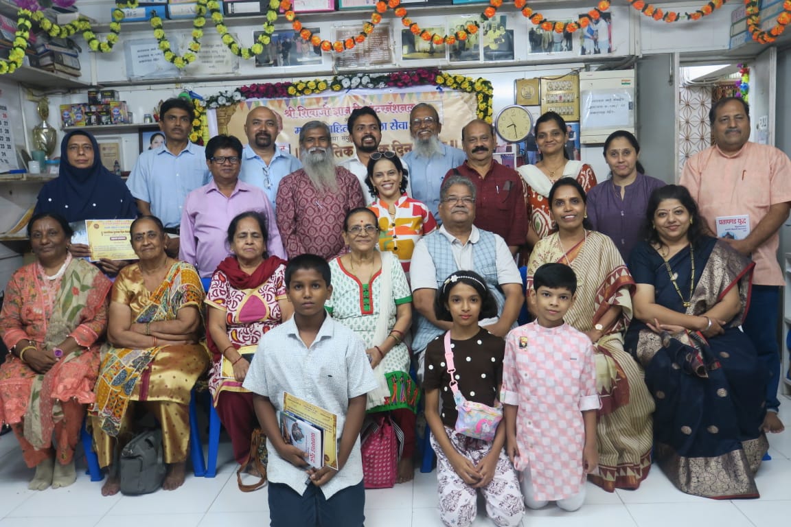 You are currently viewing जागतिक पुस्तक दिनानिमित्त दादरमध्ये कविसंमेलन, अभिवाचन व पुस्तक प्रकाशन सोहळा उत्साहात