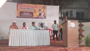 Read more about the article संतांच्या संगतीत सद्विचारांचा लाभ! – प्रा. डॉ. संजय चौधरी