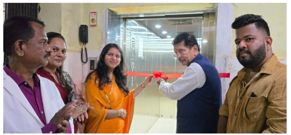 You are currently viewing सावंतवाडी उपजिल्हा रुग्णालयात नव्या लिफ्टचे लोकार्पण