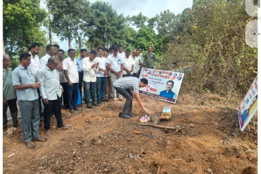 वेंगुर्ला वजराट येथे विविध विकासकामांचे भूमिपूजन