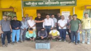 Read more about the article देवगडात ८ कोटींच्या अंबरग्रीसचा मोठा साठा जप्त; तिघे संशयित ताब्यात