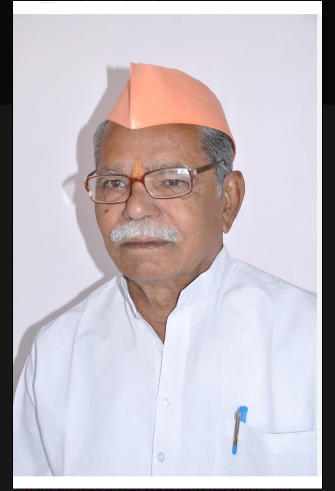 You are currently viewing मुंबईला लोकभवनात होणार आज बोथेदादांचा सत्कार