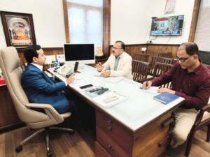 Read more about the article कोकण रेल्वे प्रकल्पातील प्रलंबित प्रकल्प बाधितांना रोजगारात प्राधान्य द्या