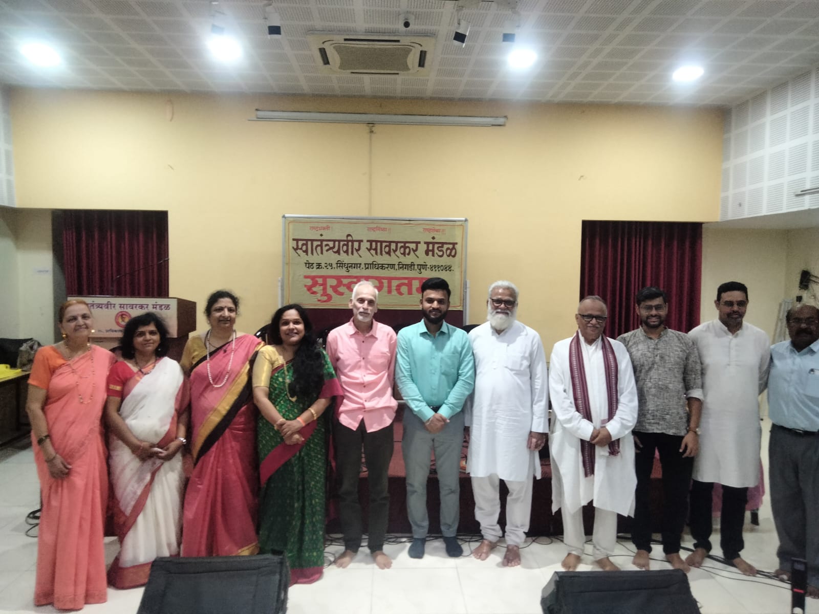 You are currently viewing रुद्रंग प्रस्तुत अभिजात साहित्य अभिवाचन मैफलीत श्रोते मंत्रमुग्ध