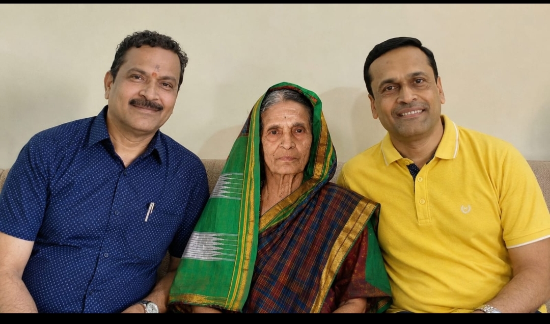 You are currently viewing आई नावाचा अखंड आशीर्वाद…
