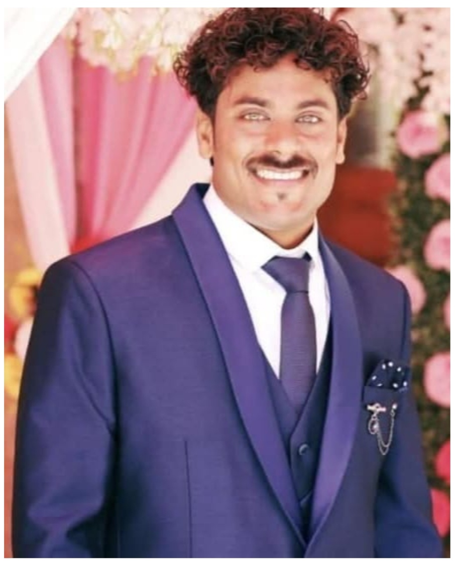 You are currently viewing अवैध धंद्यांविरोधातील आमदार निलेश राणे यांची भूमिका समाजहिताची; सतीश आचरेकर यांचे समर्थन