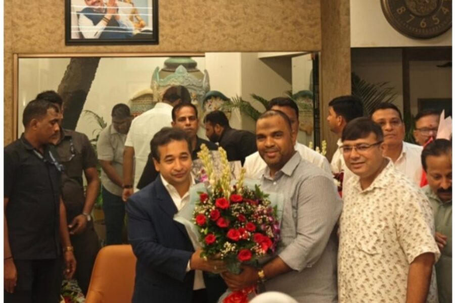 पालकमंत्री नितेश राणे यांना मुदस्सर शिरगांवकर यांच्याकडून वाढदिवसाच्या शुभेच्छा