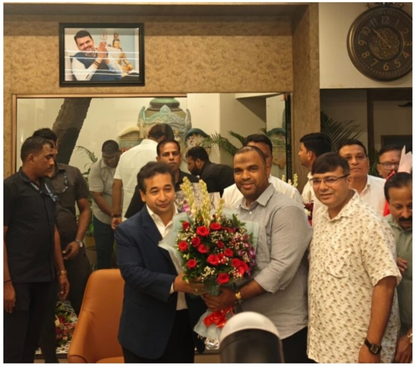 You are currently viewing पालकमंत्री नितेश राणे यांना मुदस्सर शिरगांवकर यांच्याकडून वाढदिवसाच्या शुभेच्छा