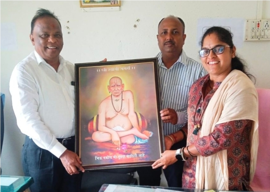 You are currently viewing आंबोलीच्या पर्यटन विकासासाठी सरपंच सावित्री पालयेकर यांचे कार्य कौतुकास्पद : अतुल बंगे