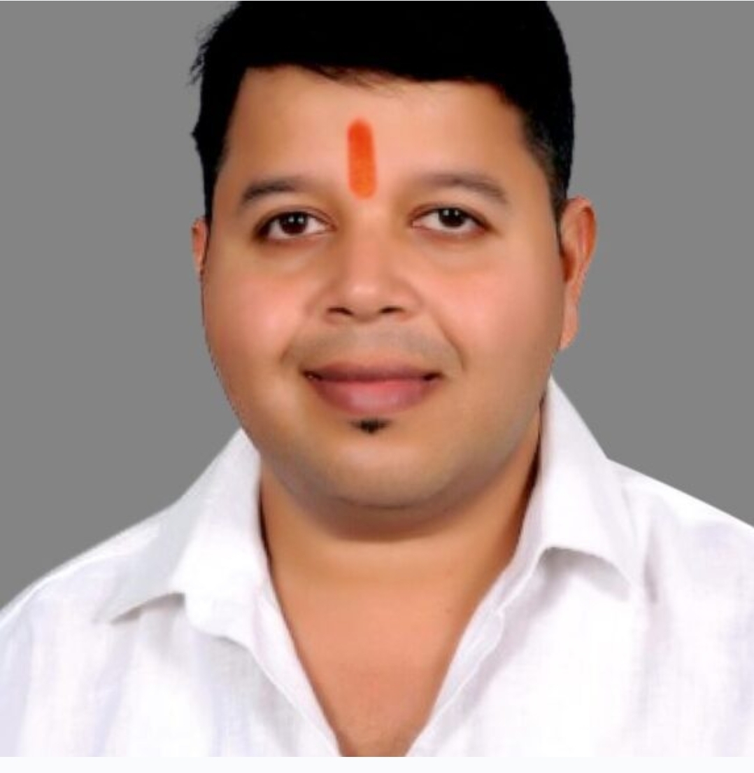 You are currently viewing कुडाळ एमआयडीसी चौपदरीकरण रस्त्यावर तातडीने दिशादर्शक फलक लावा; अन्यथा आंदोलन