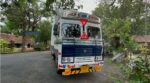 आंबोली घाटात भरधाव कंटेनरची कारला जोरदार धडक;