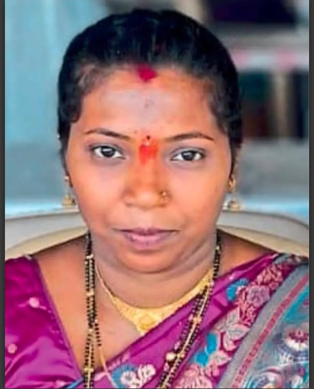 You are currently viewing सोनुर्लीच्या जाधव कुटुंबाचा दुर्दैवी अंत; सुवर्णा जाधव यांचीही उपचारादरम्यान प्राणज्योत मालवली