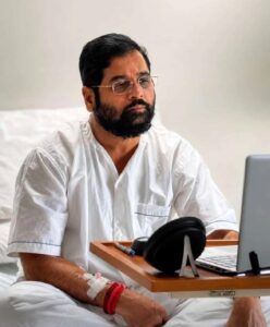 Read more about the article नाही बसणार घरात हे माझें ब्रीद आहे.