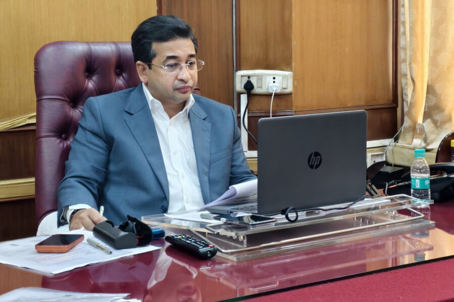 पालकमंत्री नितेश राणे यांनी घेतला सावंतवाडी नळपाणी योजनेचा आढावा