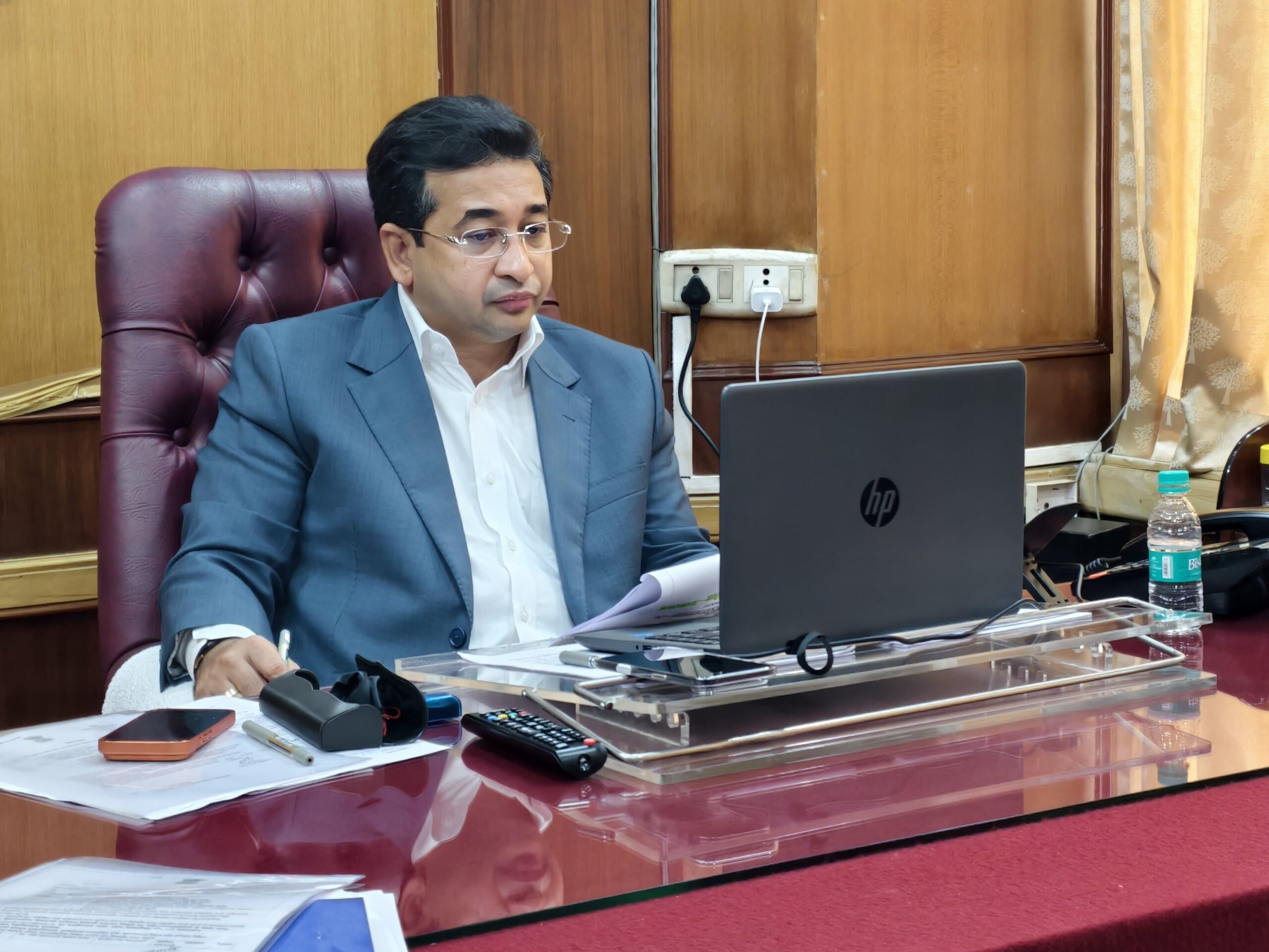 You are currently viewing पालकमंत्री नितेश राणे यांनी घेतला सावंतवाडी नळपाणी योजनेचा आढावा