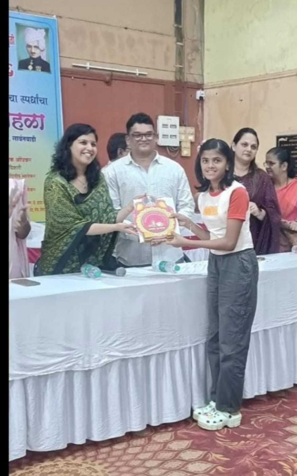 You are currently viewing जिल्हास्तरीय बॅडमिंटन स्पर्धेत स्टेपिंग स्टोन ग्लोबल स्कूलच्या कु. निधी शिर्के या विद्यार्थिनीचे दैदिप्यमान यश