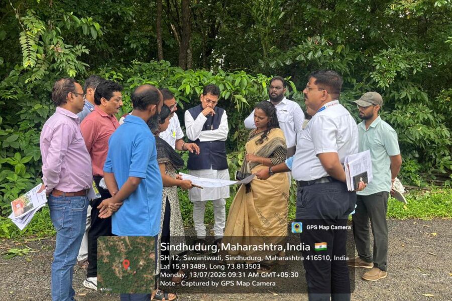 आम. दिपक केसरकर आणि जिल्हाधिकारी तृप्ती धोडमिसे यांनी केली सावंतवाडी पाणीपुरवठा योजनेची प्रत्यक्ष पाहणी