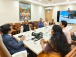 खोल समुद्रातील संपर्कासाठी मच्छिमारांना सॅटेलाईट फोन उपलब्ध करण्यासाठी पुढाकार; बीएसएनएलसोबत समन्वय
