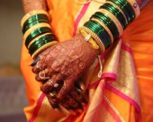 Read more about the article नववधू ..हिरव्या चुड्यात..!
