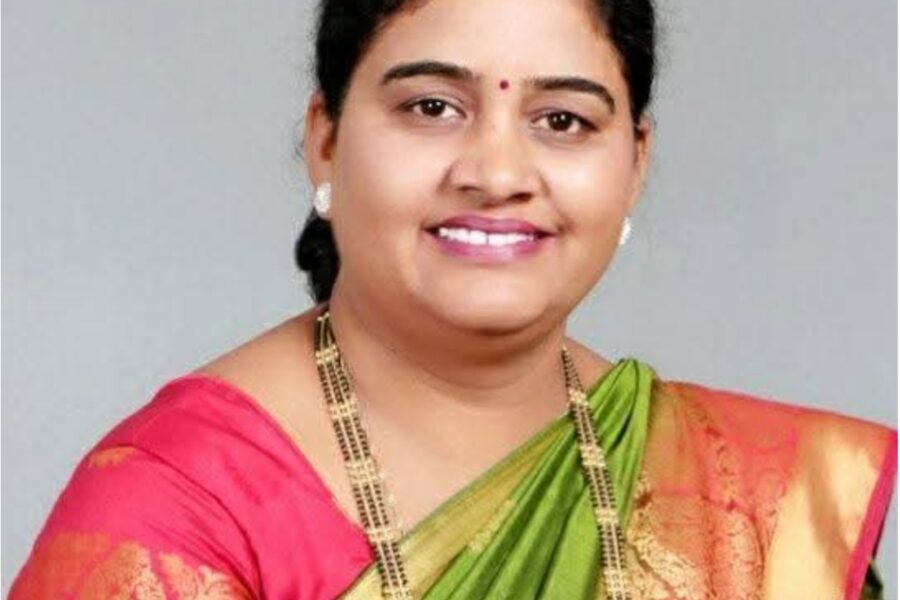 कुडाळच्या नगरसेविका संध्या तेरसे यांचा तडकाफडकी राजीनामा