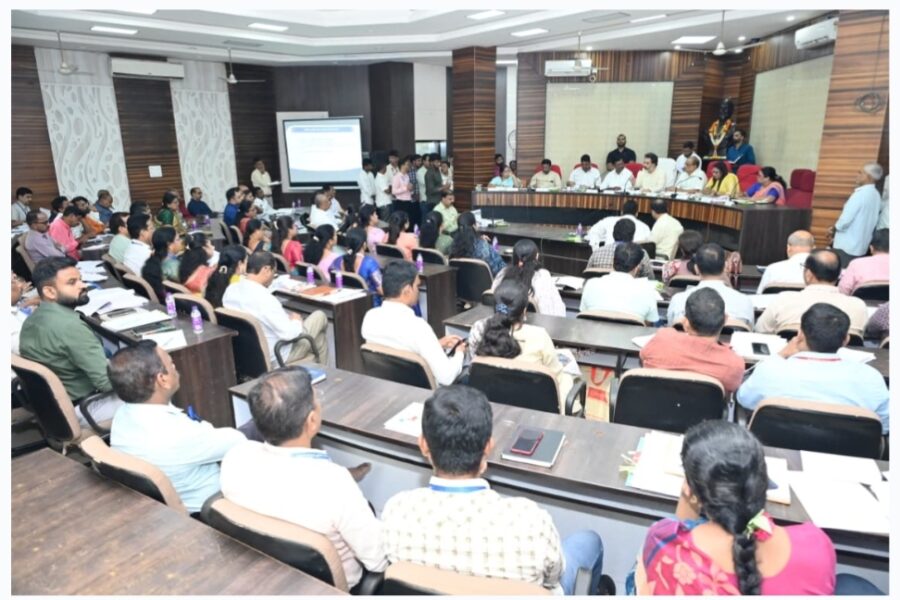 जिल्हा नियोजन निधीतील प्रत्येक रुपयाचा विकासकामांसाठी पारदर्शक वापर करा : आ. निलेश राणे