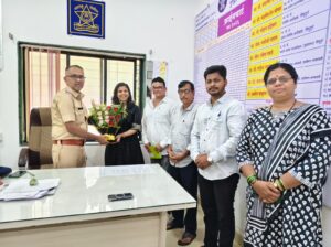 Read more about the article सावंतवाडीचे नूतन पोलीस निरीक्षक राजेंद्र मगदूम यांचे नगरपरिषदेत स्वागत