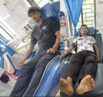रामपुरुष युवा मित्रमंडळाची सामाजिक बांधिलकी; तातडीच्या गरजेसाठी दोन युवकांचे रक्तदान