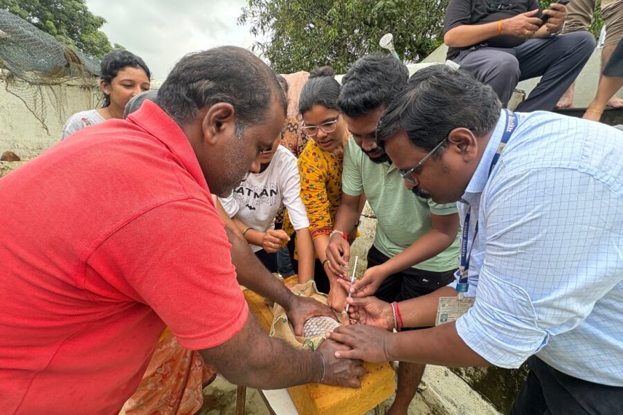 सहाय्यक मत्स्यव्यवसाय आयुक्तांची मत्स्य संशोधन व संवर्धन प्रकल्पास भेट