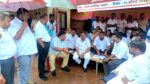 मालवण शहरातील विविध समस्या सोडविण्यासाठी शिवसेनेचे नगरसेवक तपस्वी मयेकर यांच्यासमवेत शिवसेना नगरसेवकांनी केले उपोषण