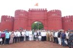 सांगली पोलीस मुख्यालयाच्या कवायत मैदानावर किल्ला भिंत
