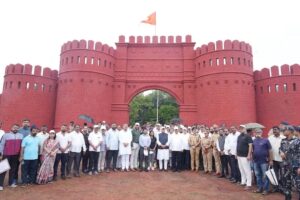 Read more about the article सांगली पोलीस मुख्यालयाच्या कवायत मैदानावर किल्ला भिंत