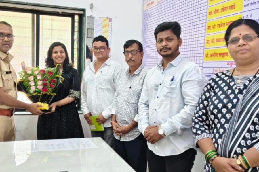सावंतवाडी नगरपरिषदेतर्फे पोलीस निरीक्षक राजेंद्र मगदूम यांचे स्वागत