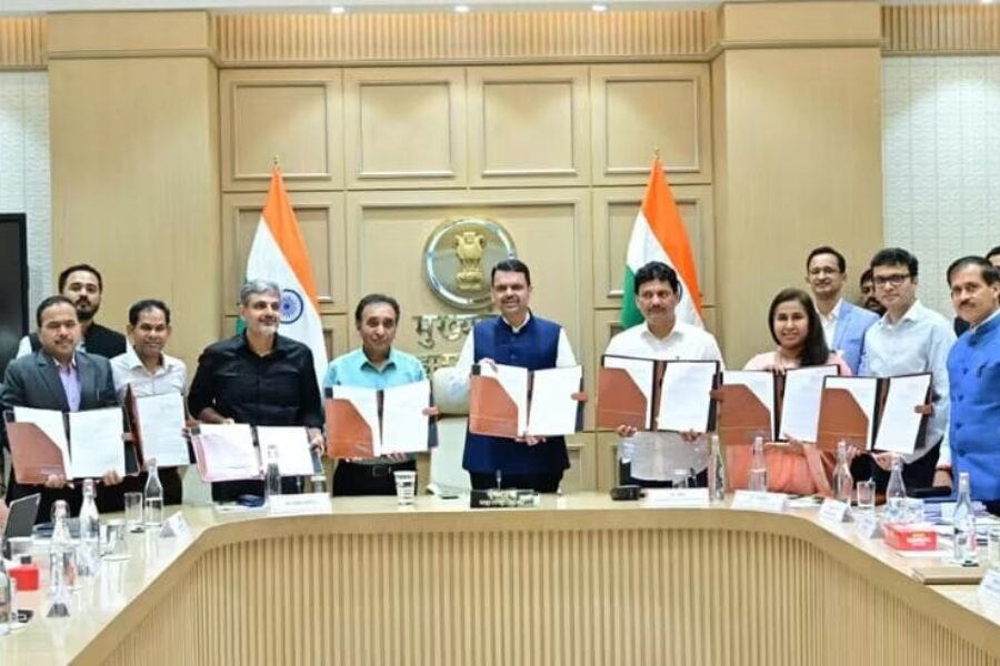 एकात्मिक आरोग्य डॅशबोर्ड, एकात्मिक आरोग्य सुविधा केंद्र आणि रुग्णालयांच्या स्टार रेटिंग प्रणालीचा उपयोग दर्जेदार आरोग्यसेवा उपलब्ध करून देण्यासाठी व्हावा – मुख्यमंत्री देवेंद्र फडणवीस