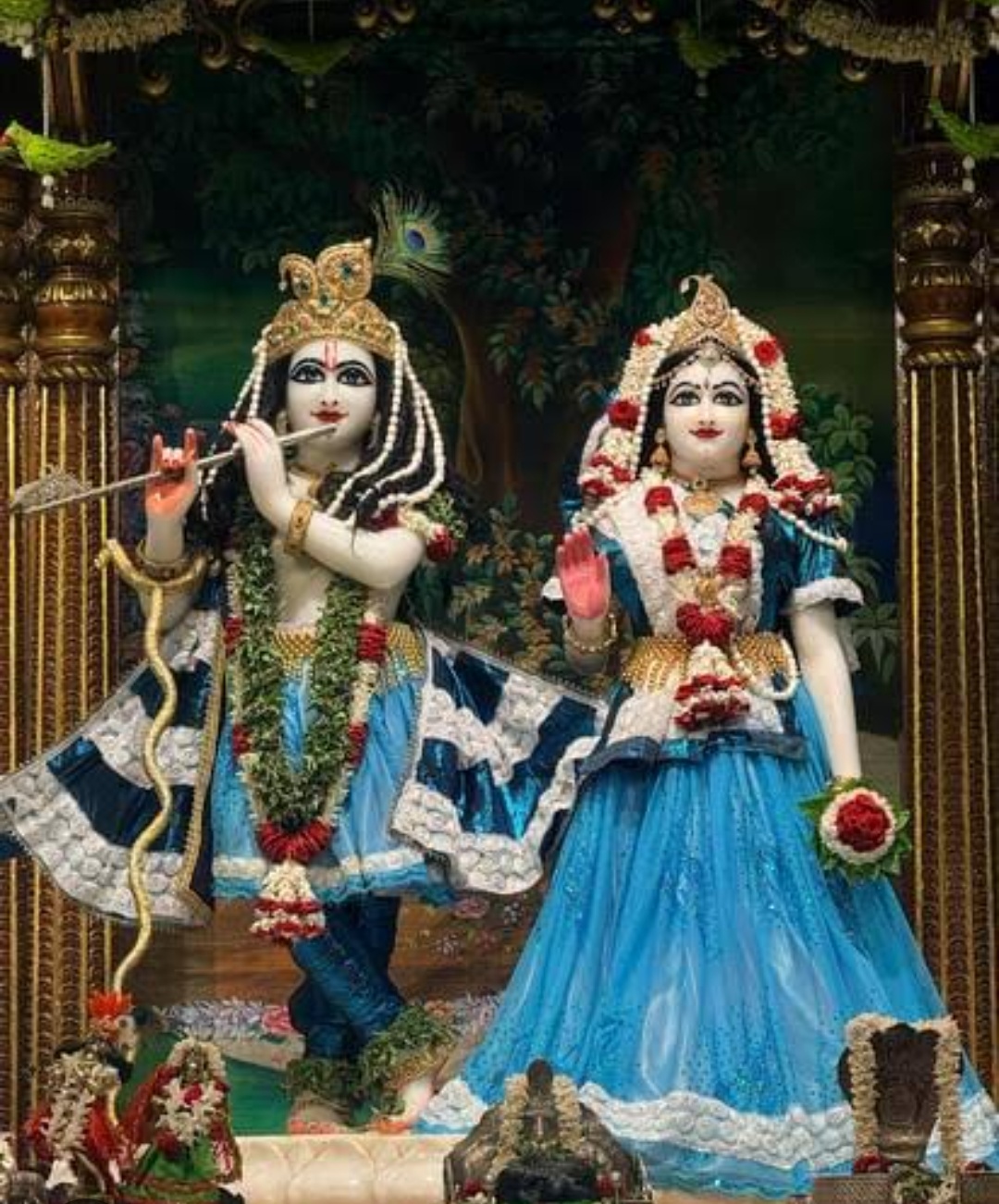 You are currently viewing संगीत नाटकातील नाट्यपदातून दिसणारे श्रीकृष्णाचे स्वरूप