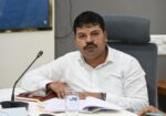 नशामुक्तीसाठी जिल्ह्यात व्यापक मोहीम; शाळा-महाविद्यालयांत होणार अचानक तपासणी