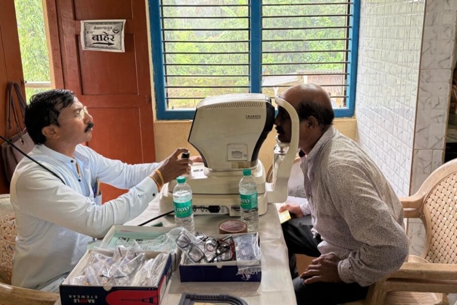 भुईबावडा येथे ‘माझं गाव आरोग्य संपन्न गाव’ उपक्रमांतर्गत आरोग्य तपासणी शिबिर