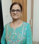 सुखमय जीवनाची वाटचाल : कष्ट, जिद्द आणि समाधानी वृत्तीच्या बळावर अपर्णा कुलकर्णी यांचा जीवनप्रवास