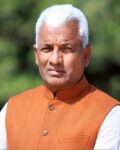 डॉ.तेजराव नरवाडे यांना जीवनगौरव पुरस्कार