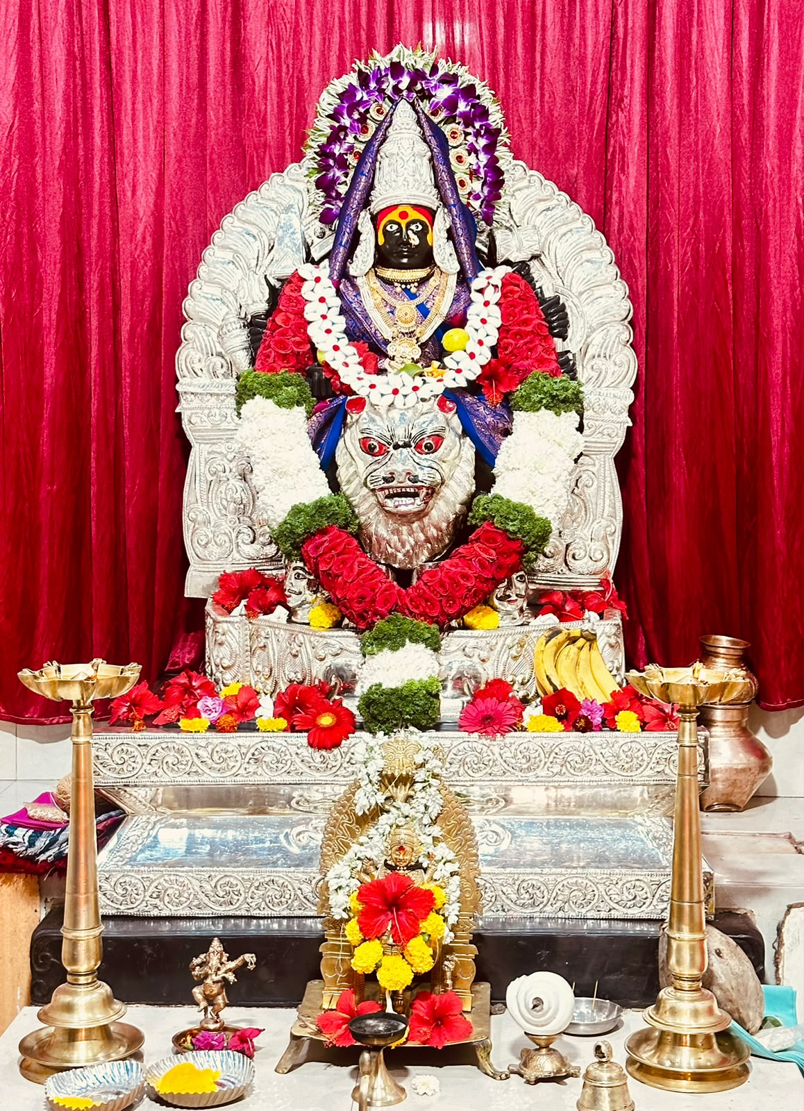 You are currently viewing विट्यातील श्री चौंडेश्वरी मंदिरात नवरात्रोत्सव उत्साहात साजरा करण्याची तयारी पूर्ण 
