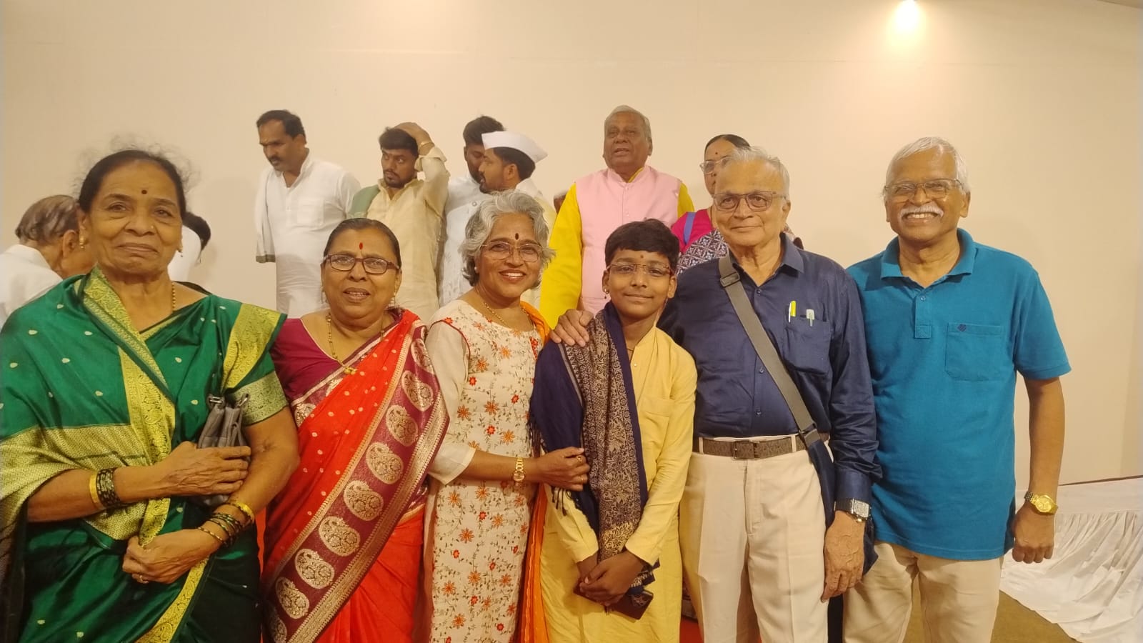 You are currently viewing आनंद जेष्ठ नागरिक संघातर्फे सदस्यांचे वाढदिवस आणि मनोरंजन कार्यक्रम संपन्न 