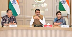 Read more about the article दुष्काळी आव्हानावर एकत्रित मात करणे गरजेचे : मुख्यमंत्री देवेंद्र फडणवीस 