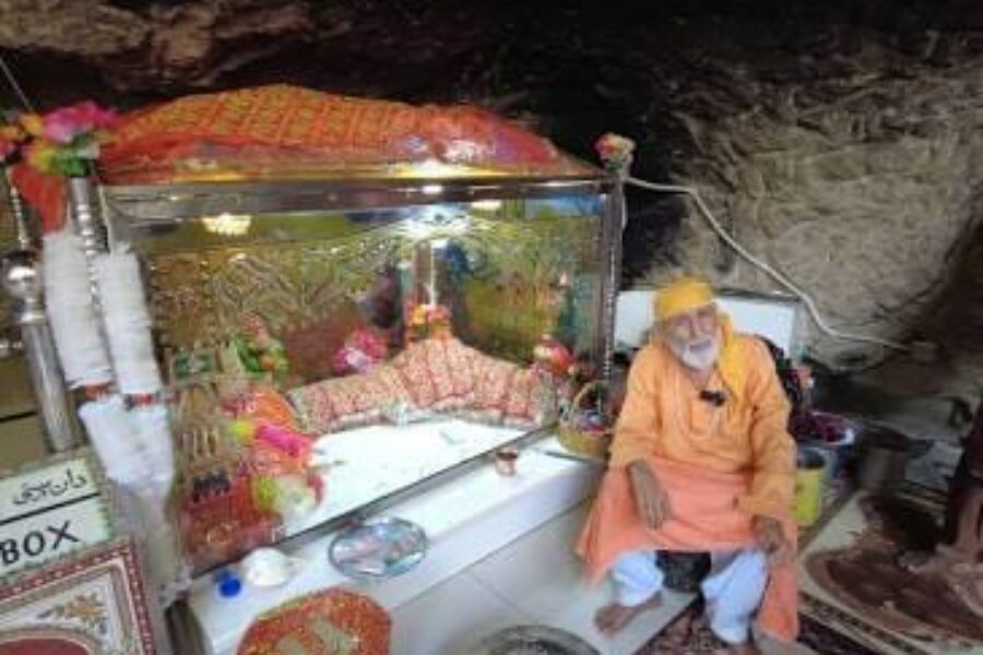 हिंगलाज माता : सीमांच्या पलीकडे तेवणारी आदिशक्ती