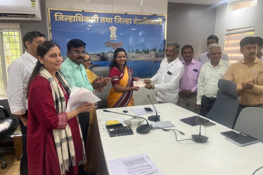 शिरोडा वेळागर ताज प्रकल्पातील जमीनधारकांना वाढीव सानुग्रह अनुदानाचे वाटप