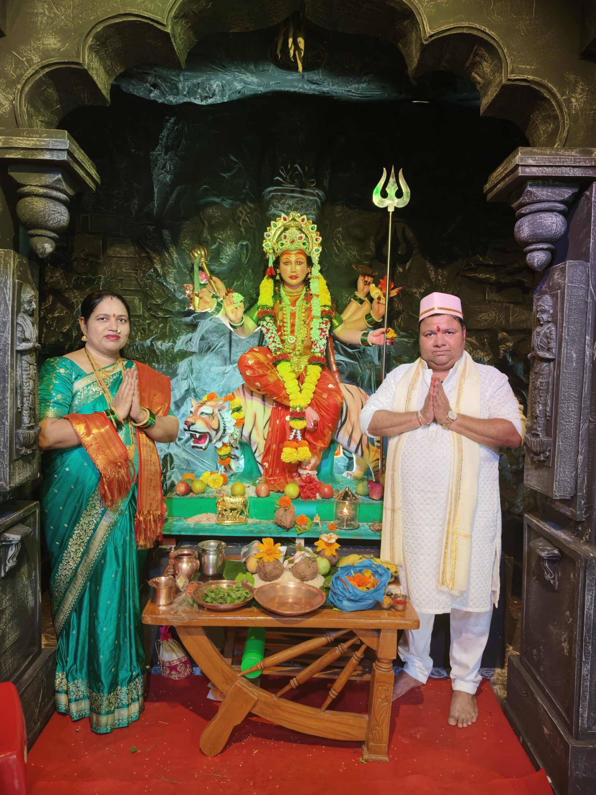 You are currently viewing शिरवल खासकीलवाडी येथे संदीप चौकेकर मित्र मंडळाच्या नवरात्रोत्सवाची भक्तीमय वातावरणात सांगता