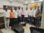 गाव तिथे शाखा उभारण्यावर भर; प्रदीप बोरकर यांची कणकवलीत विभागप्रमुखांसोबत बैठक