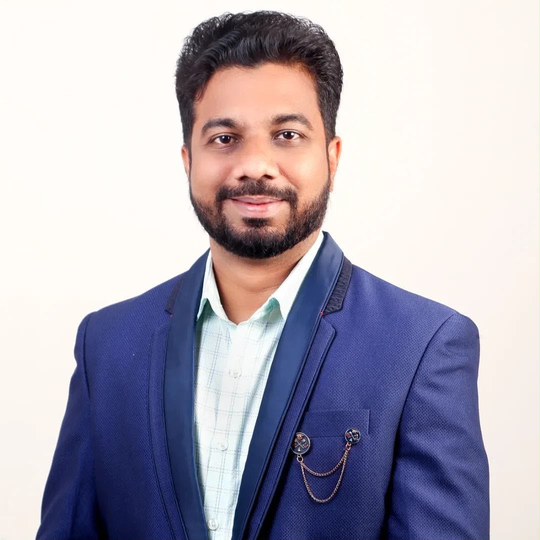 You are currently viewing बांधकाम कामगारांच्या पाल्यांना मिळणार ४९ शैक्षणिक वस्तूंचा संच; शासनाची योजनेला मंजुरी!