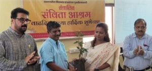Read more about the article अनाथांच्या जीवनात आधाराचा दीप उजळविणारे संविता आश्रम